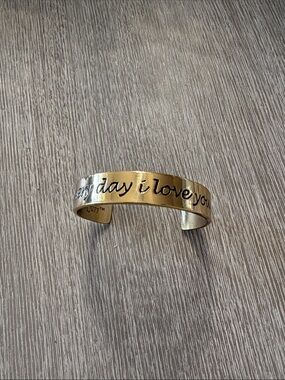 Rustic Cuff Gold Inspirational Cuff Bracelet - Every Day I Love You